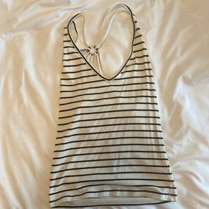 American eagle crop top
